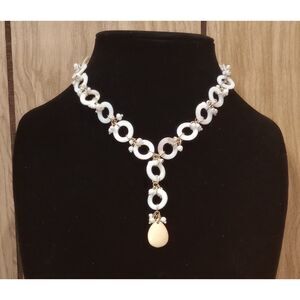 Vintage White Shell Circles Y Drop Gold Tone Teardrop 16-18" Pendant Necklace